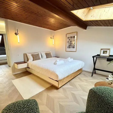 Apartment Designer Loft In Milan, Istria Subway Exit, Convenient Transportation Mailand