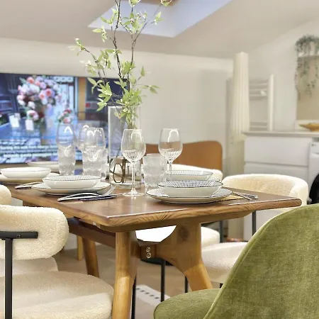 Designer Loft In Milan, Istria Subway Exit, Convenient Transportation * Mailand