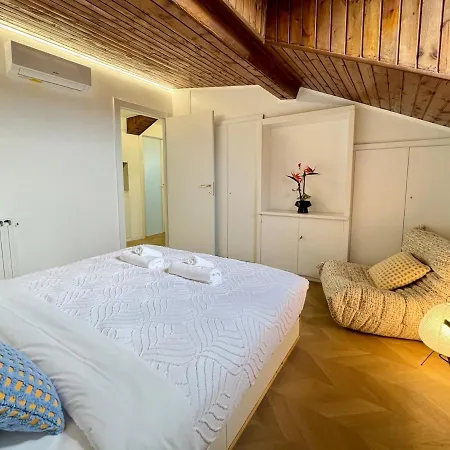 Appartement Designer Loft In Milan, Istria Subway Exit, Convenient Transportation